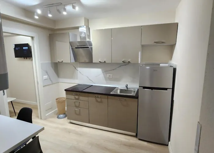 Ne Апартаменты Тирана